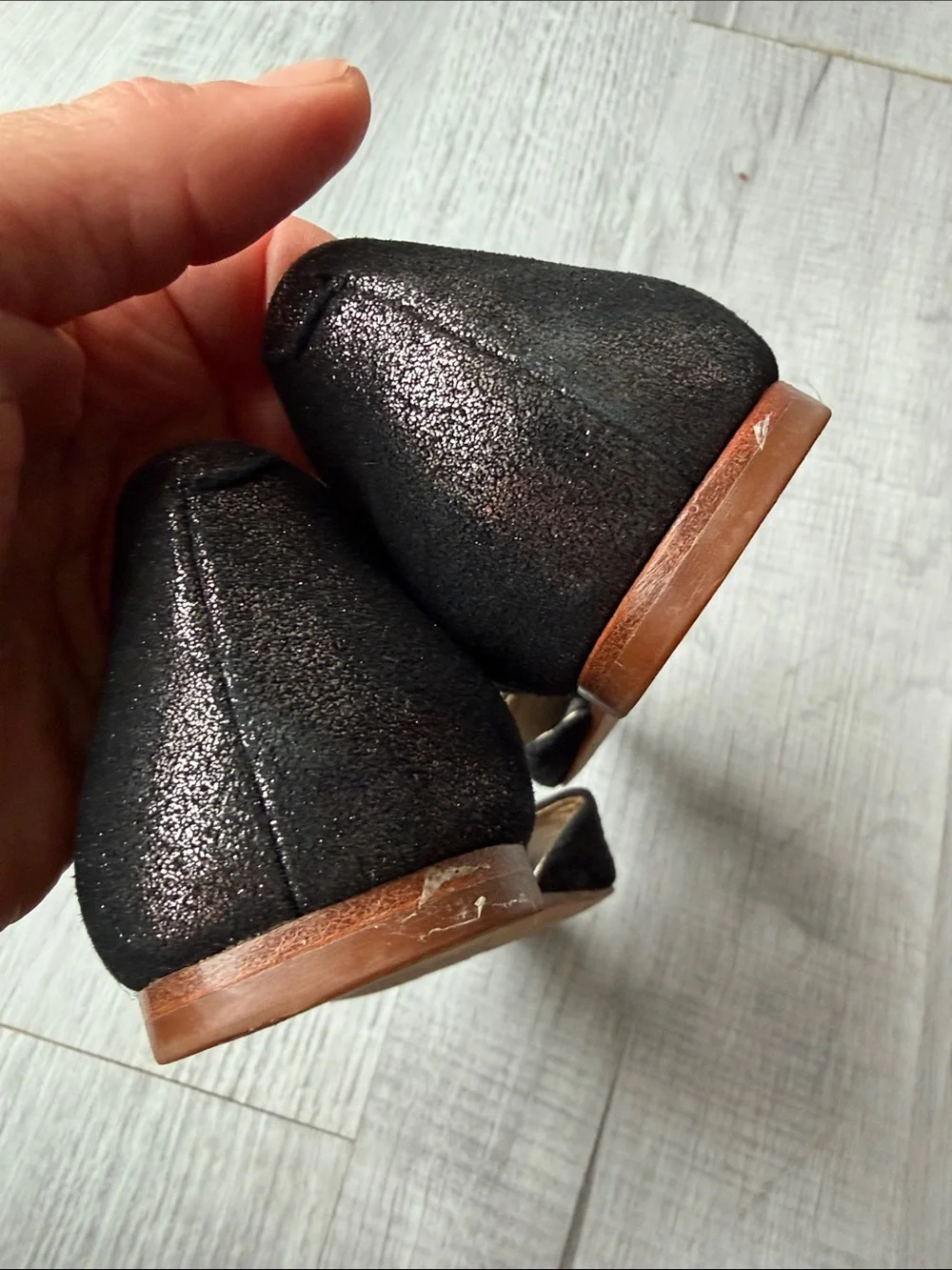 Matt Bernson Black Pointed D'Orsay Flats with Textured Upper, Size 6.